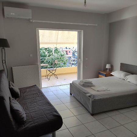 Ostria Apartment Preveza Luaran gambar