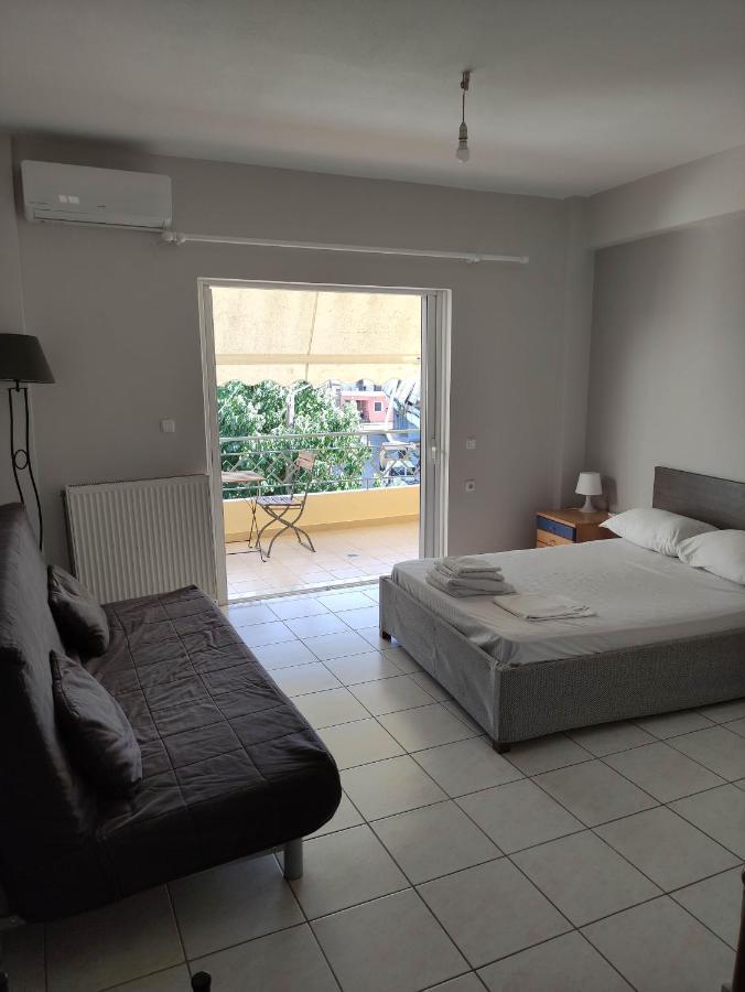 Ostria Apartment Preveza Luaran gambar